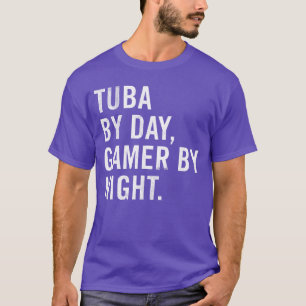 Tuba overdag Gamer 's nachts familie T-shirt