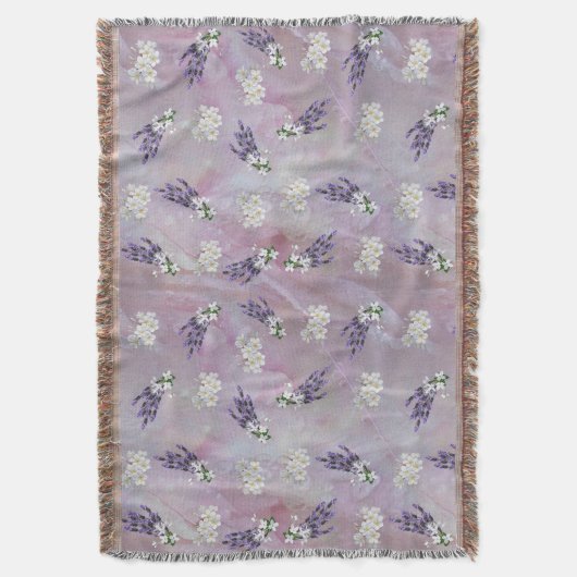 Tuberose en lavender Bloomen op Rozen bladen Deken (Voorkant Verticaal)