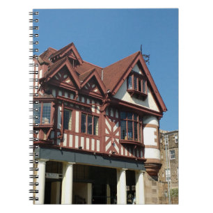 Tudor oak lijst building, Edinburgh, Schotland Notitieboek
