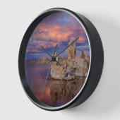 Tufa-formaties op Mono Lake (Hoek)