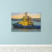 Tugboat sailing at river, montevideo, uruguay canvas afdruk (Insitu (Houten vloer))