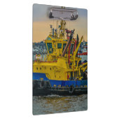 Tugboat sailing at river, montevideo, uruguay klembord (Rechts)