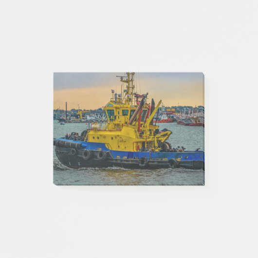 Tugboat sailing at river, montevideo, uruguay post-it® notes (Voorkant)