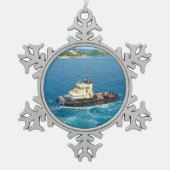 Tugboot in Nassau Tin Sneeuwvlok Ornament (Voorkant)