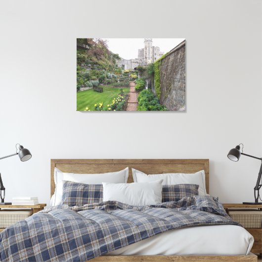 Tuin bij Windsor Castle Canvas Afdruk (Insitu (Slaapkamer))