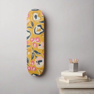 Tuin-huis-handgetekend vlot inktbloemmotief persoonlijk skateboard