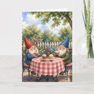 Tuin kabouters die cupcakes eten op verjaardag kaart