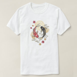 Tuin met koi-geesten in het maanlicht t-shirt