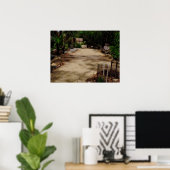 Tuin Pathway houten brug weelderig groen Poster (Thuiskantoor)