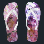 Tuin voor brandkranen, roze, blauw, paarse bloem teenslippers<br><div class="desc">Romantische,  klassieke mode-kleurrijke hydrangeas. Mooie foto - blauwvintonijn is pink en groenen. Foto van mijn tuin.</div>