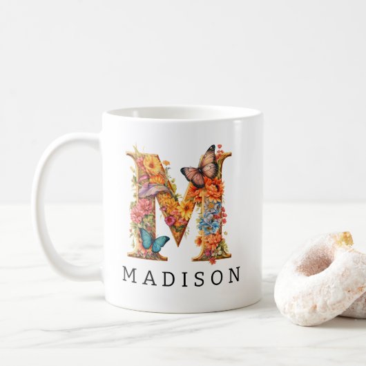 Tuinalfabet Letter M Monogram Koffie Mok (Met donut)