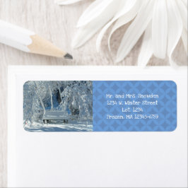 Tuinbank in de sneeuw / blauw patroon / winter / etiket