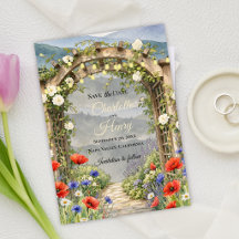 Tuinbruiloft met prieel en wilde bloemen