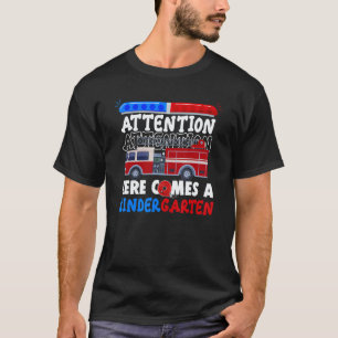 Tuinieren 4\Aandacht Aandacht Hier Komt Een Vriend T-shirt