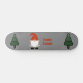 Tuinkabouter Thuiskabouter en Bomen op Grijs Persoonlijk Skateboard (Horizontaal)