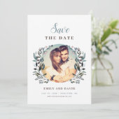 tuinkam | Wit Blauw Bruiloft Bloemen Foto Save The Date (Staand voorkant)