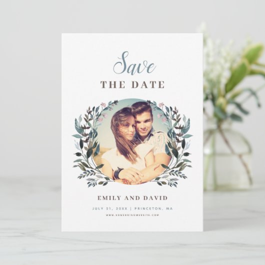 tuinkam | Wit Blauw Bruiloft Bloemen Foto Save The Date (Staand voorkant)