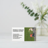 tuinman die het gazon afsnijdt visitekaartje (Staand voorkant)