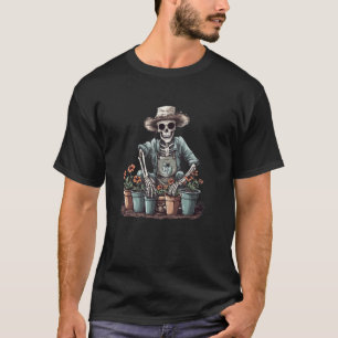 Tuinman Skelet in de tuin voor een grappig taferee T-shirt
