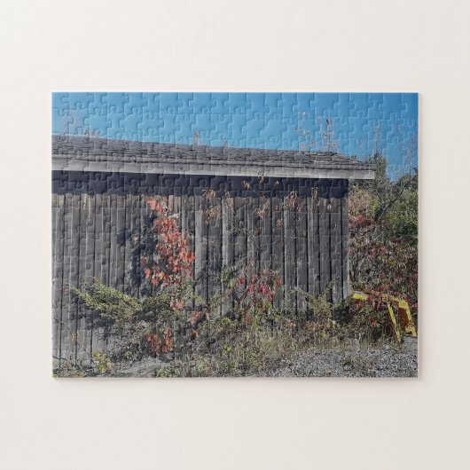 Tuinpad aan de rand van thuis legpuzzel (Horizontaal)