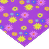 Tuinpartij Funky Retro 70s Vloerafdrukken Paars Tafelkleed (Gekanteld)