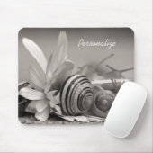 Tuinslakken op een zeeflap met naam muismat (Met muis)