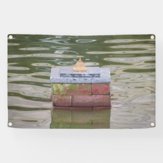 Tuintempel op het water spandoek