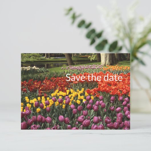 Tulip Flat Save the Date Kaart (Staand voorkant)