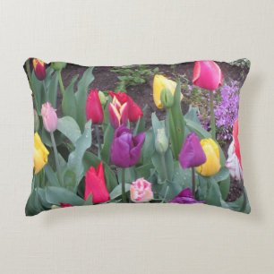 Tulip Garden Accent Pillow Kussen