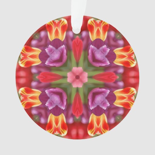 Tulips Kaleidoscope Ornament (voorkant)