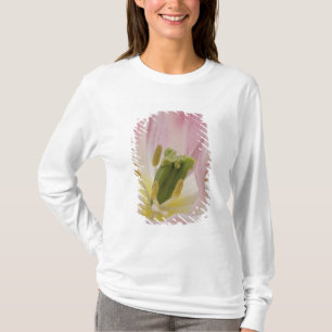 Tulp close-up, Keukenhof Tuinen, Lisse, T-shirt