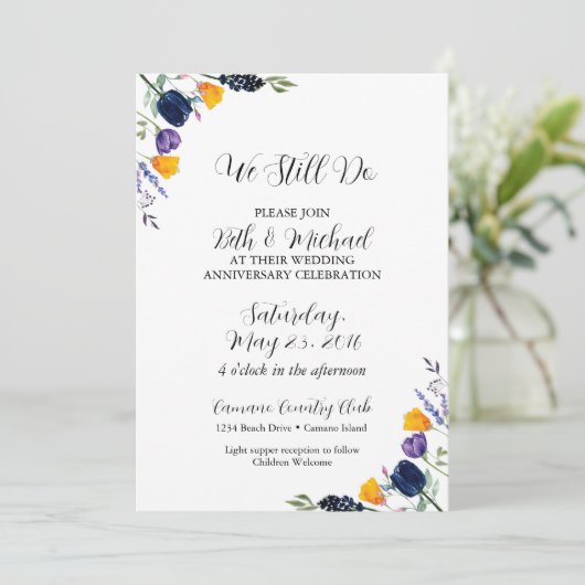 Tulp en wilde bloem we doen nog steeds Jubileum Kaart (Staand voorkant)