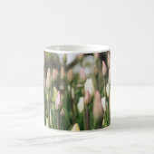 Tulpen beginnen te bloeien koffiemok (Center)