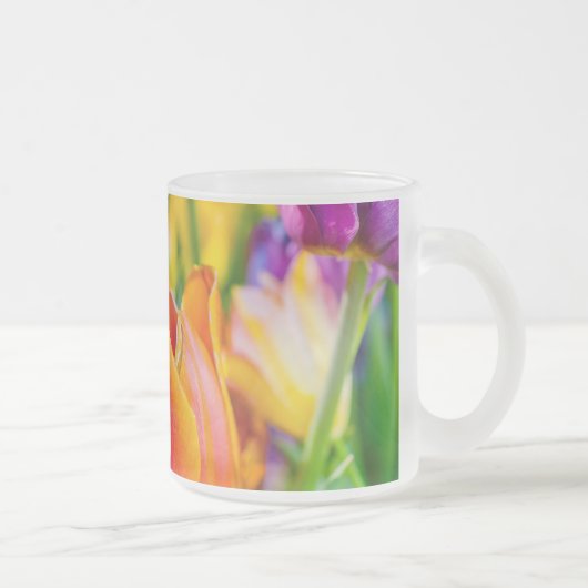 Tulpen die kantelen matglas koffiemok (Rechts)