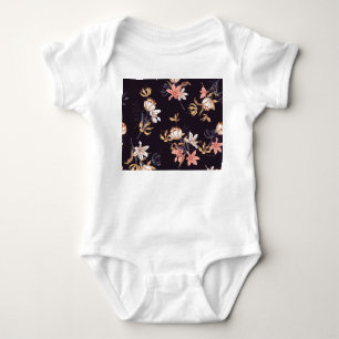tulpen, donkere paarse achtergrond romper