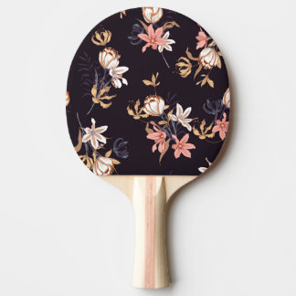 tulpen, donkere paarse achtergrond tafeltennisbatje