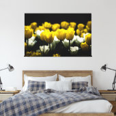Tulpen geel en wit canvas afdruk (Insitu (Slaapkamer))
