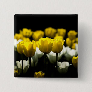 Tulpen geel en wit vierkante button 5,1 cm