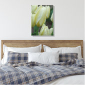 Tulpen na regen canvas afdruk (Insitu (Slaapkamer))