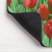Tulpenveld bloeit in de lente. muismat (Hoek)