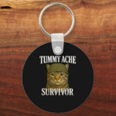 Tummy Ache Survivor Cat Meme Funny Kitten Gift Man Sleutelhanger (Voorkant)