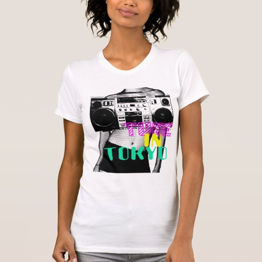 TUNE IN TOKYO T-SHIRT (Voorkant)