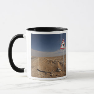 Tunesië, Ksour gebied, Ksar Ghilane, Oliepijpleidi Mok