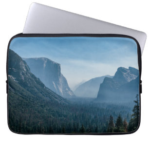 TunnelUitzicht van Yosemite Laptop Sleeve
