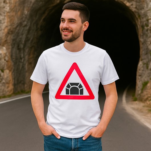 tunnelwaarschuwing verkeersbord t-shirt