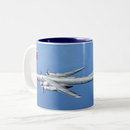 Tupolev 95 "Beer" Bomber Mok (Voorkant links)