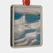 Turkije, Pamukkale Cotton Castle). Metalen Ornament (Rechts)