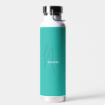 Turkoois | Aangepaste monogram scriptnaam Stijlvol Waterfles<br><div class="desc">Custom Classic Fresh Vibrant Turquoise lichtblauw Script Monogram Naam Elegant Chic Water Bottle. Een eenvoudig en modern ontwerp in zwart-wit kleur met handgeschreven kalligrafie voor een professionele en verfijnde look. Creëer uw eigen gepersonaliseerde milieuvriendelijke geschenken. Elk lettertype,  elke kleur,  geen minimum.</div>