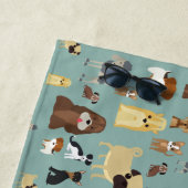 turkooizen achtergrond honden patroon strandlaken (In situ)