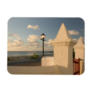 Turks en Caicos, Grand Turk-eiland, Cockburn Magneet